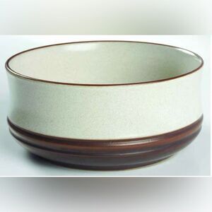 DENBY-LANGLEY Round Vegetable Bowl Potter's Wheel Parchment